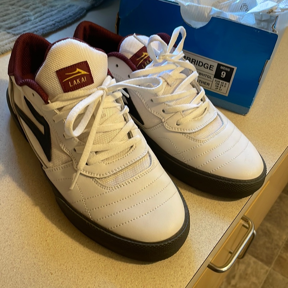 Lakai Cambridge size 9